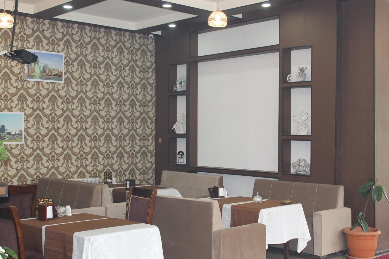 East House Hotel Baku Ngoại thất bức ảnh