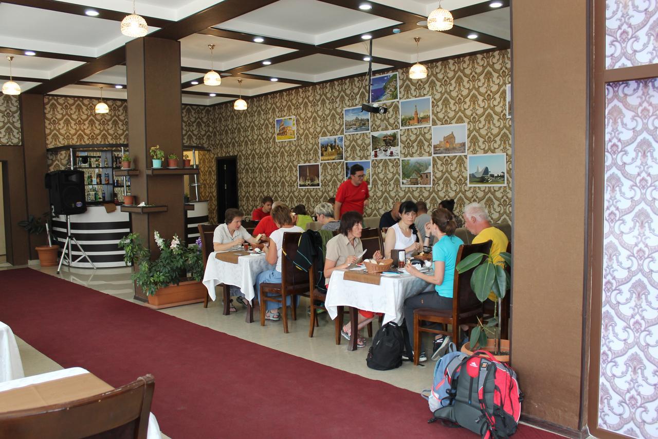 East House Hotel Baku Ngoại thất bức ảnh
